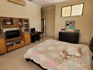 Foto 20 de Casa en Venta, Portón Lomas - Urdesa, 3 Niveles, Ascensor, Norte Gye.