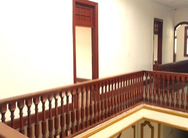 place photo 64