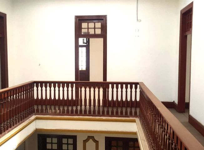 place photo 70