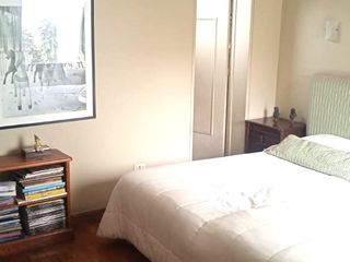 Foto 62 de Vendo Hermosa Casa en Surco con Chimenea y Jardines cerca Av. Primavera