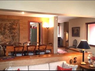 Foto 50 de Vendo Hermosa Casa en Surco con Chimenea y Jardines cerca Av. Primavera