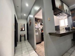 Foto 11 de EN VENTA CASA 1 PLANTA EN CDLA. LAS TEJAS, AV 25 DE JULIO, SUR GYE