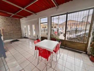 Foto 2 de EN VENTA CASA 1 PLANTA EN CDLA. LAS TEJAS, AV 25 DE JULIO, SUR GYE