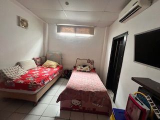 Foto 17 de EN VENTA CASA 1 PLANTA EN CDLA. LAS TEJAS, AV 25 DE JULIO, SUR GYE
