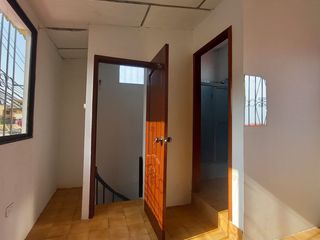 Foto 6 de EN VENTA CASA EN CDLA. BELLAVISTA ALTA, CON SUITE INDEPENDIENTE