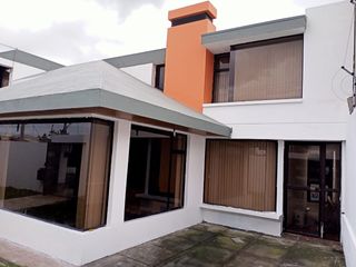 Foto 1 de Casa en venta en Ciudadela del chofer Latacunga