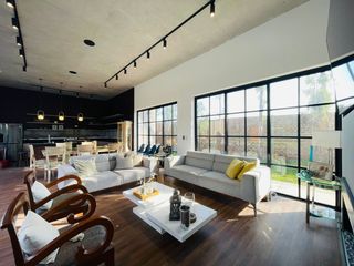 Foto 4 de ¡Alquiler Exclusivo de Casa de Campo de Estreno en El Olivar!