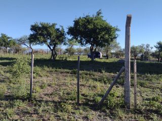 Foto 3 de Lote de 1000 m2 en San Lorenzo, Córdoba, con todos los servicios. USD 13.000