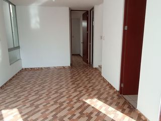 Foto 1 de ALQUILO 🏠  CASA DE 1 PISO +TERRAZA  EN VILLA 1 CARABAYLLO