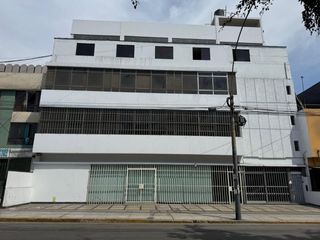 Foto 1 de ALQUILO LOCAL COMERCIAL CERCADO DE LIMA