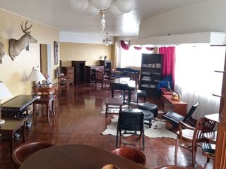 Foto 1 de ESPECTACULAR DEPARTAMENTO CON UNA LINDA VISTA DE LIMA. SE VENDE POR VIAJE,