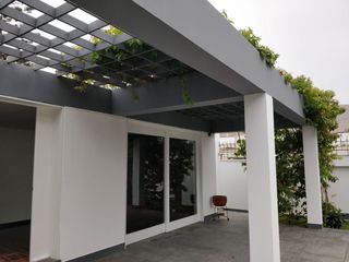 Foto 2 de VENTA CASA EN RINCONADA DEL LAGO 1ERA ETAPA