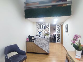 Foto 2 de Venta Edificio comercial y residencial Urdesa Central Av Victor Emilio Estrada Guayaquil