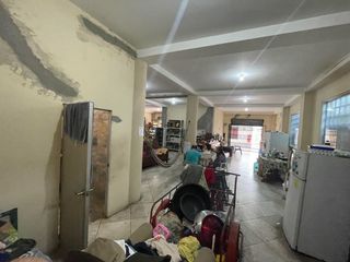 Foto 5 de LOCAL COMERCIAL CERCA DEL MUNICIPIO PORTOVIEJO