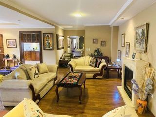 Foto 4 de Lujoso Penthouse en venta 350m2C Sector Ordóñez Lasso