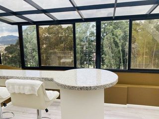 Foto 7 de Lujoso Penthouse en venta 350m2C Sector Ordóñez Lasso