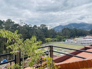 Foto 22 de Lujoso Penthouse en venta 350m2C Sector Ordóñez Lasso