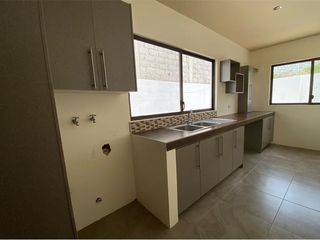 Foto 3 de casa de venta en urbanización manta