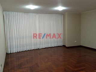 Foto 1 de Alquilo Departamento - S/2,500.00 Lomas De La Molina Por La Cdra 6