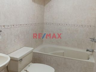 Foto 7 de Alquilo Departamento - S/2,500.00 Lomas De La Molina Por La Cdra 6