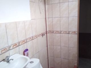 Foto 8 de Se vende Casa Comercial, con local y Departamentos frente a Avenida, en Villa El Salvador