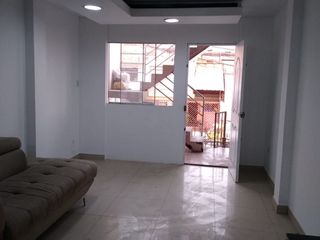 Foto 6 de Se vende Casa Comercial, con local y Departamentos frente a Avenida, en Villa El Salvador