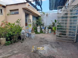 Foto 14 de Venta Casa + Dpto en B° Los Paraisos
