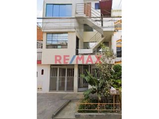 Foto 7 de 1110737 Venta De Amplio Departamento 1Er Piso En El Pinar