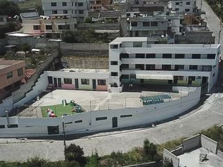 Foto 1 de UNIDAD EDUCATIVA DE VENTA EN POMASQUI