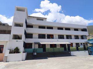 Foto 10 de UNIDAD EDUCATIVA DE VENTA EN POMASQUI