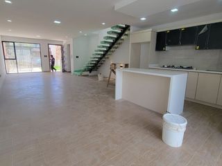 Foto 6 de CASAS VIP CUENCA