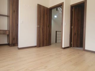 Foto 16 de CASAS VIP EN CUENCA RIO AMARILLO