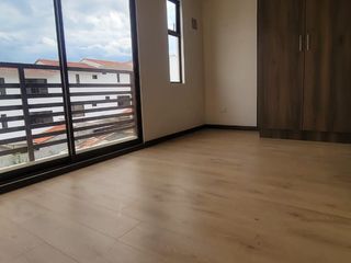 Foto 25 de CASAS VIP EN CUENCA RIO AMARILLO