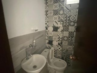 Foto 18 de ALQUILER CASA CON SUITE EN GARZOTA