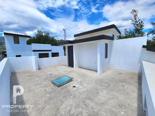Foto 18 de Casa Crédito VIP 220 m2 Valle de los Chillos Puente 3 por estrenar terraza jardín parqueadero cubierto esquinera