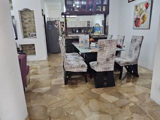 Foto 5 de Venta, Guayacanes  casa de dos plantas , aplica Biess 100 %