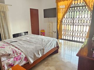 Foto 8 de Venta, Guayacanes  casa de dos plantas , aplica Biess 100 %