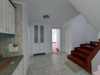 Foto 9 de De venta en CUMBAYA - LA PRIMAVERA. Espectacular casa de 5 dormitorios.