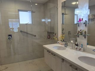 Foto 14 de En Cumbayá de venta Moderno Dúplex con espectacular vista al Ilaló.