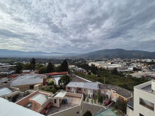 Foto 3 de Departamento de venta en el corazón de Cumbayá.