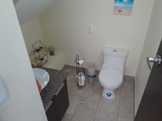 Foto 5 de VENTA CASA SECTOR POMASQUI