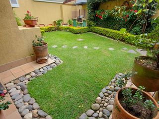 Foto 8 de CASA DE VENTA. CUMBAYÁ. San Juan alto.