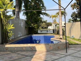 Foto 8 de Samborondón, Alquilo Excelente Casa de 6 dormitorios