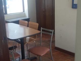 Foto 3 de Rento oficina en La Avenida  América y Mariana de Jesús.
