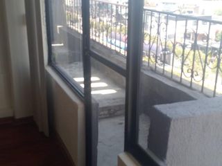 Foto 9 de Rento oficina en La Avenida  América y Mariana de Jesús.