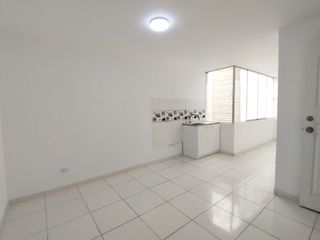 Foto 5 de VENTA DE DEPARTAMENTO EN LA MOLINA CERCA A AVENIDAS PRINCIPALES