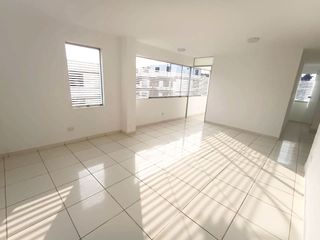 Foto 8 de VENTA DE DEPARTAMENTO EN LA MOLINA CERCA A AVENIDAS PRINCIPALES