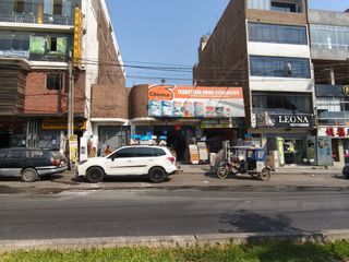 Foto 2 de 🏡 Venta de Casa en Av. Próceres de la Independencia – 295.8 m² | Oportunidad para Inversionistas 💼💰