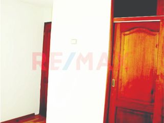 Foto 3 de SE VENDE HERMOSO DEPARTAMENTO EN 2DO PISO