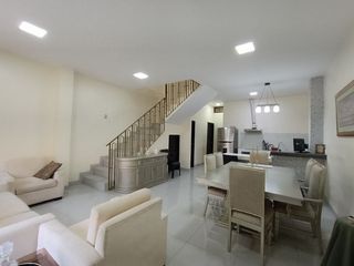 Foto 7 de Venta de casa, 5 dormitorios en Sauces 2, Guayaquil